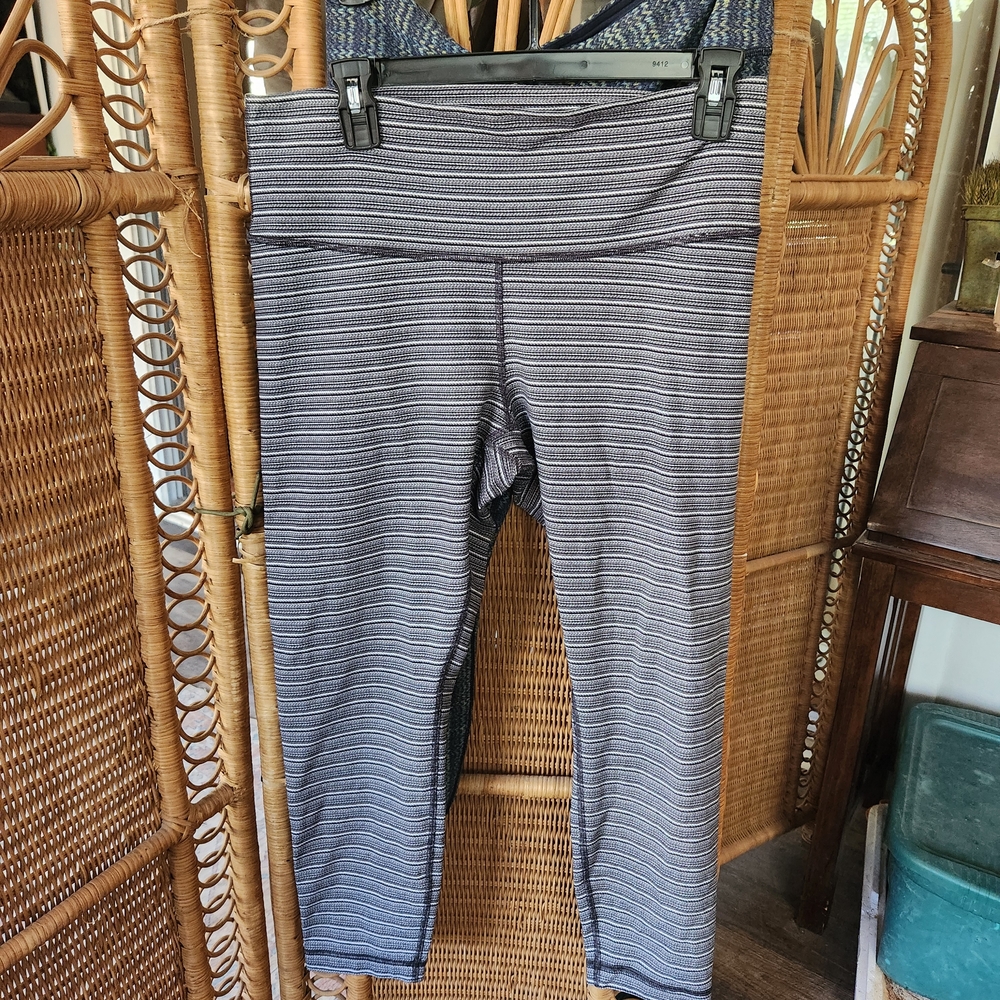 Lululemon Athletica Blue and Yellow Patterned Apparel. Lot Of 3 Pairs $30 For 3!